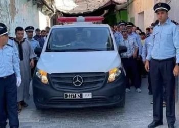 رفاق غالي يعزون أسر شهداء الواجب بالمضيق