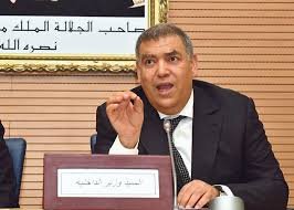 لفتيت يوقف قائدا للاشتباه في تورطه في جرائم فساد