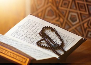 كم كان يقرأ النبي والصحابة من القرآن في اليوم؟