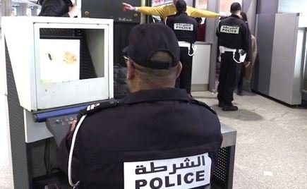 أمن مطار أكادير المسيرة يوقف سويديا للاشتباه في تورطه في ارتكاب جرائم مالية