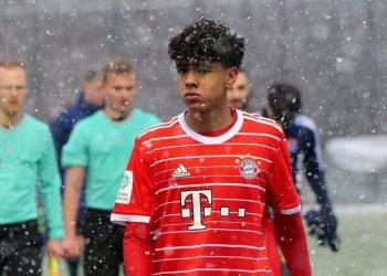 استبعاد آزنو من قائمة المنتخب المغربي للناشئين